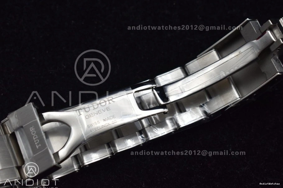 Edition ZF A Bay Black SS Bracelet Red SportInspired 1:1 888 Heritage on Bezel Best 0207